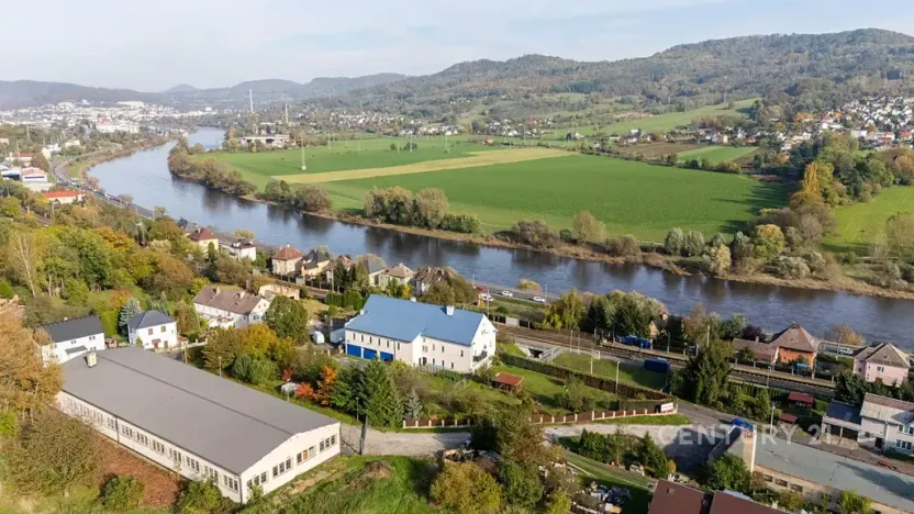 Prodej komerční nemovitosti, Děčín, Vilsnická, 900 m2