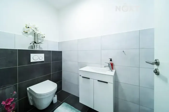 Prodej rodinného domu, Lhota, 120 m2