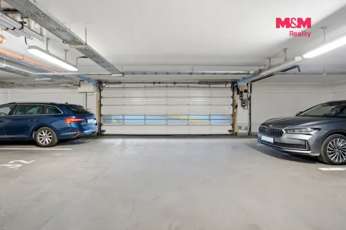 Prodej bytu 2+kk, Praha, Na břehu, 56 m2