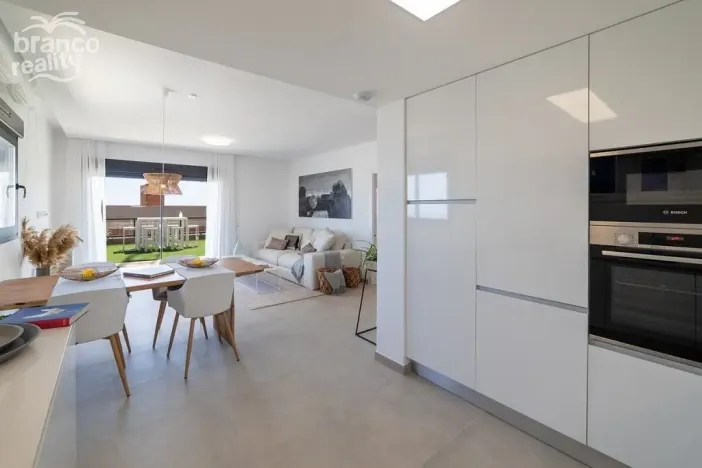 Prodej bytu 4+kk, Santa Pola, Alicante, Španělsko, 97 m2