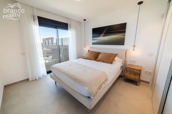 Prodej bytu 4+kk, Santa Pola, Alicante, Španělsko, 97 m2