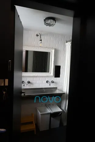Pronájem bytu 3+kk, Praha, Zenklova, 76 m2