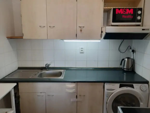 Prodej bytu 2+kk, Praha - Bohnice, Kostřínská, 42 m2