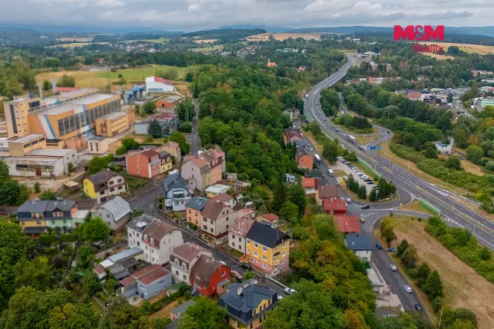 Pronájem bytu 2+1, Karlovy Vary - Bohatice, Na Výšině, 45 m2