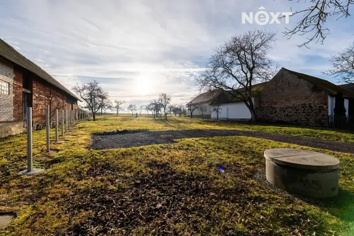 Prodej pozemku pro bydlení, Nové Mitrovice, 1882 m2