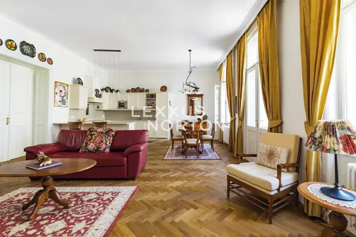 Prodej bytu 4+kk, Praha - Vinohrady, Varšavská, 130 m2