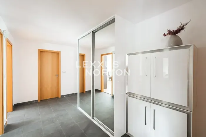 Pronájem bytu 3+kk, Praha - Vinohrady, Italská, 90 m2