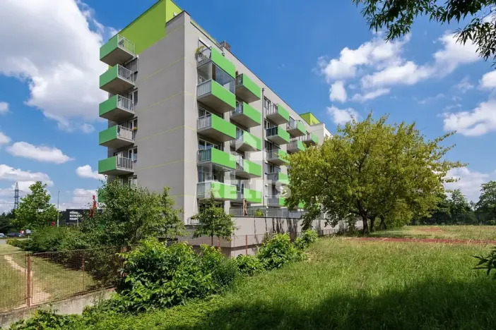 Prodej bytu 4+kk, Praha - Horní Měcholupy, Hornoměcholupská, 146 m2