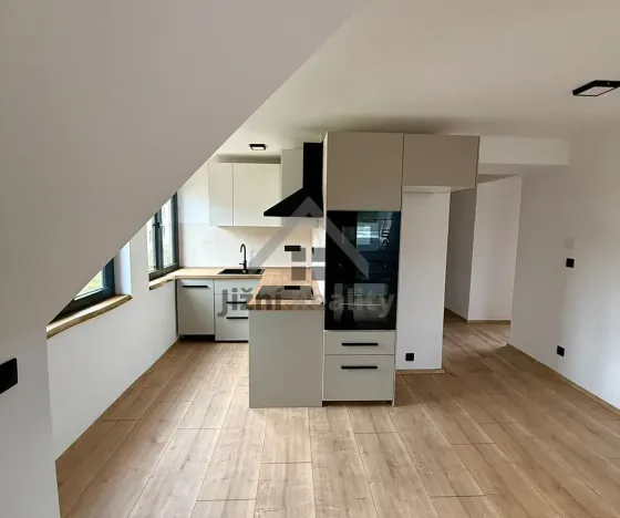 Prodej bytu 3+kk, Loučovice, 73 m2