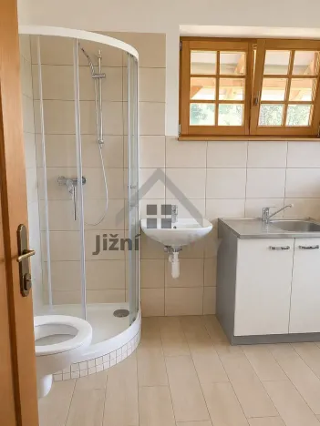Prodej rodinného domu, Malšín, 300 m2
