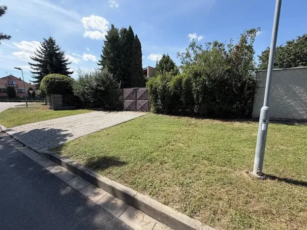 Prodej pozemku pro bydlení, Klenovice na Hané, 835 m2