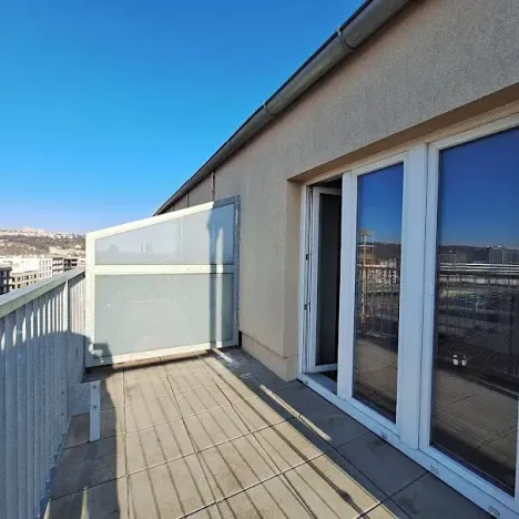 Pronájem bytu 2+kk, Praha - Holešovice, Malá Plynární, 36 m2