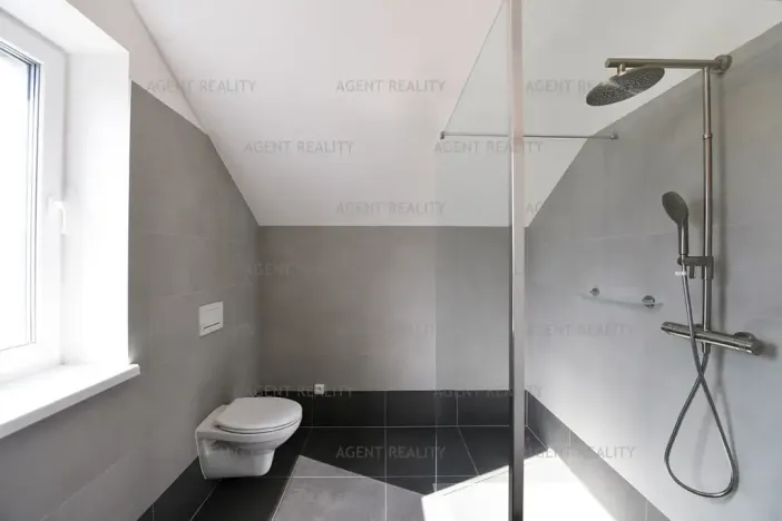 Prodej rodinného domu, Slaný, 156 m2