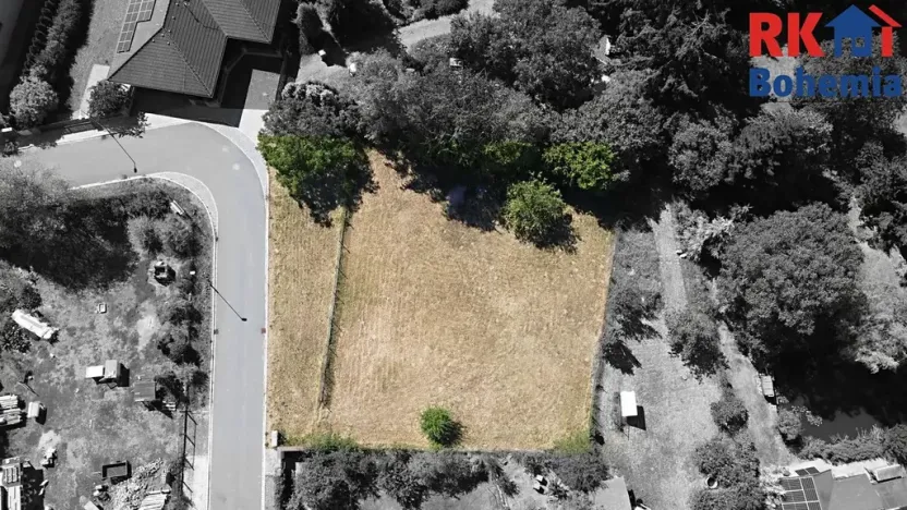 Prodej pozemku pro bydlení, Kostelec nad Černými lesy, Trativody, 999 m2