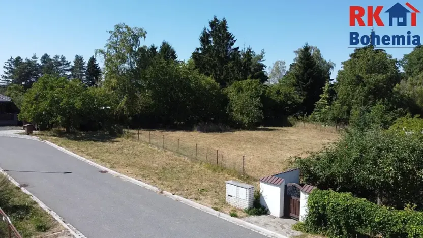 Prodej pozemku pro bydlení, Kostelec nad Černými lesy, Trativody, 999 m2