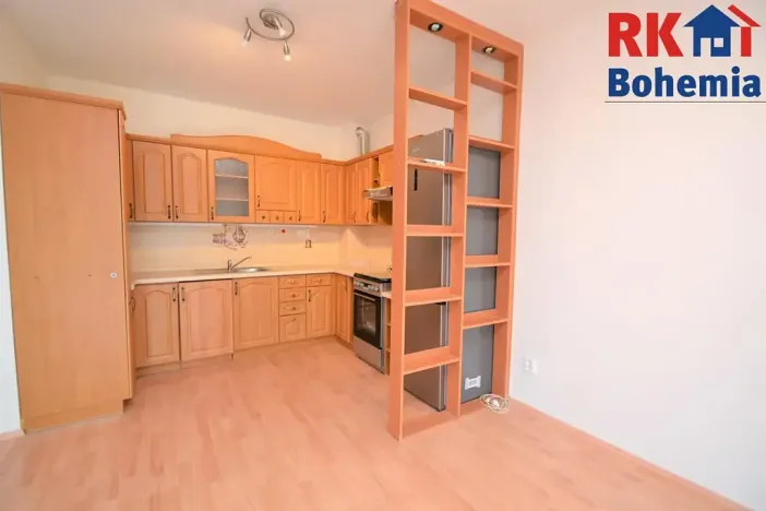 Pronájem bytu 2+kk, Praha - Nusle, Mojmírova, 44 m2
