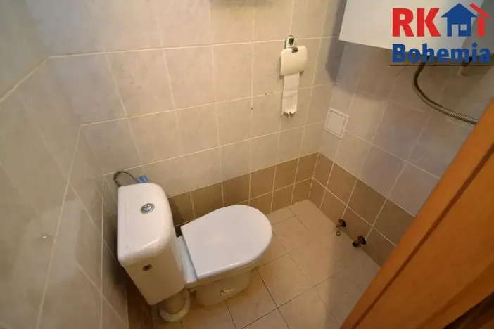 Pronájem bytu 2+kk, Praha - Nusle, Mojmírova, 44 m2
