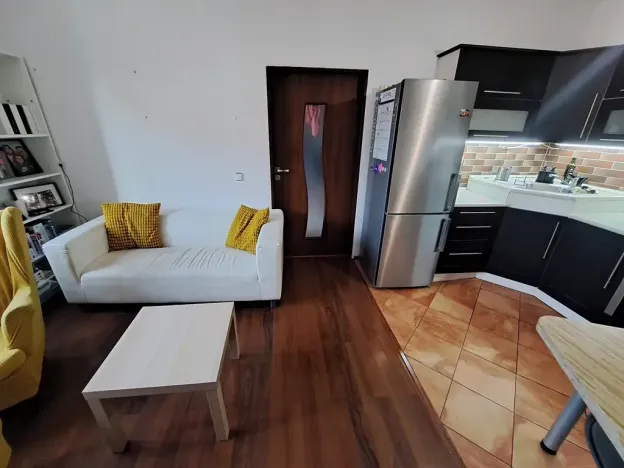 Pronájem bytu 2+kk, Hradec Králové, Pražská třída, 55 m2