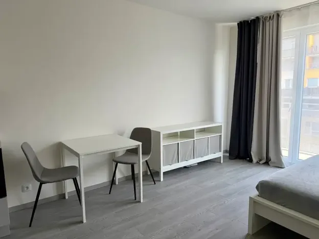 Pronájem bytu 1+kk, Praha - Vysočany, Gerstelova, 36 m2