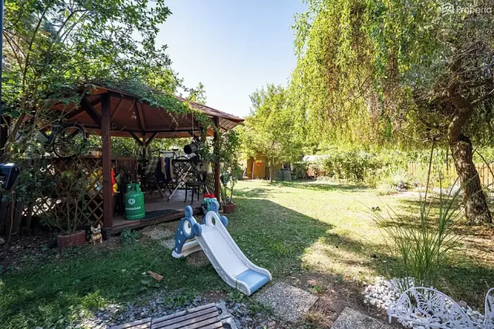 Prodej rodinného domu, Střelice, 215 m2