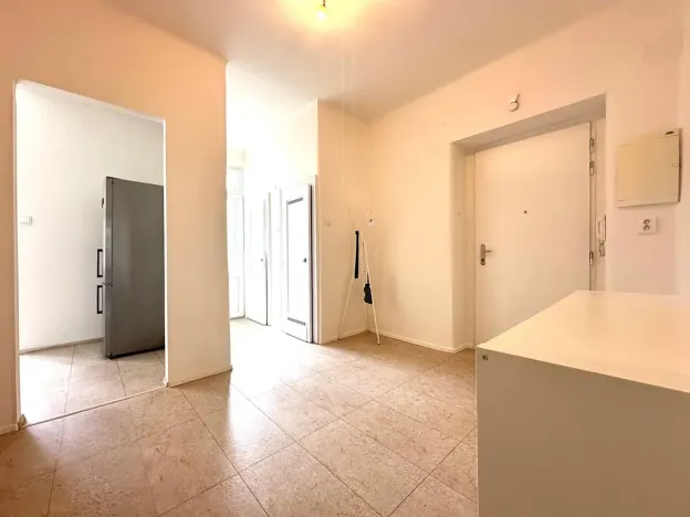 Pronájem bytu 3+1, Praha, náměstí Jiřího z Lobkovic, 98 m2