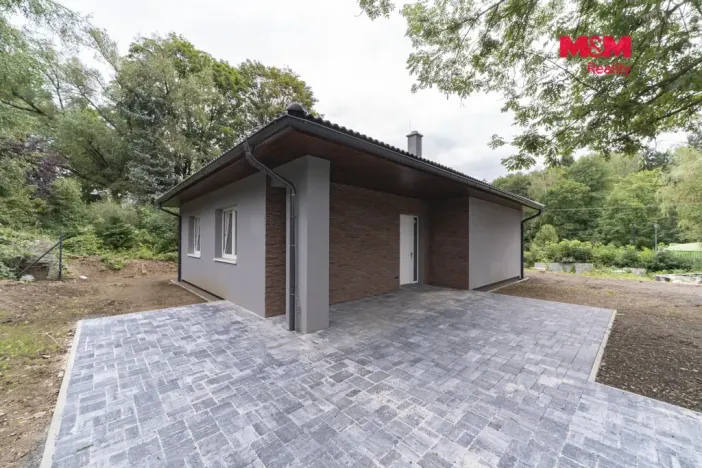 Prodej rodinného domu, Dasnice, 77 m2