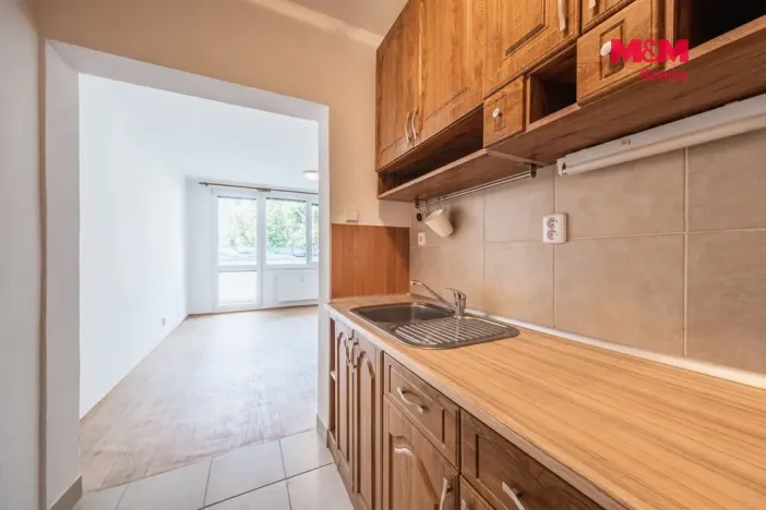 Pronájem bytu 2+kk, Březnice, Rožmitálská, 46 m2