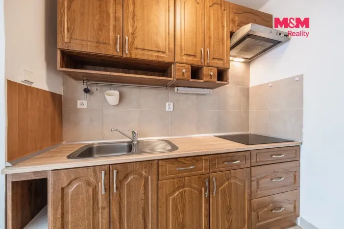 Pronájem bytu 2+kk, Březnice, Rožmitálská, 46 m2