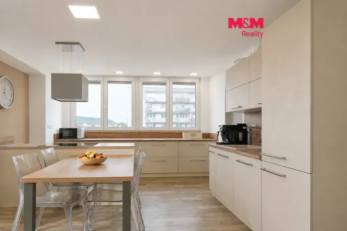 Prodej bytu 4+kk, Kutná Hora - Hlouška, Masarykova, 67 m2