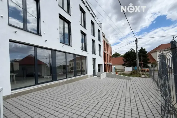 Pronájem obchodního prostoru, Drnovice, 78 m2
