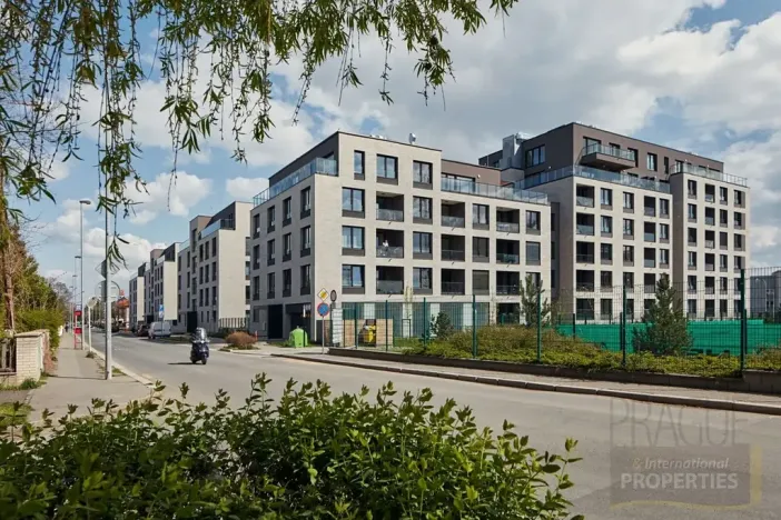 Prodej bytu 2+kk, Praha - Strašnice, Počernická, 58 m2