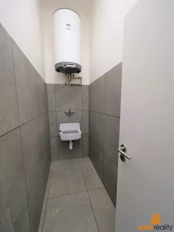 Pronájem obchodního prostoru, Ústí nad Labem, Žižkova, 420 m2