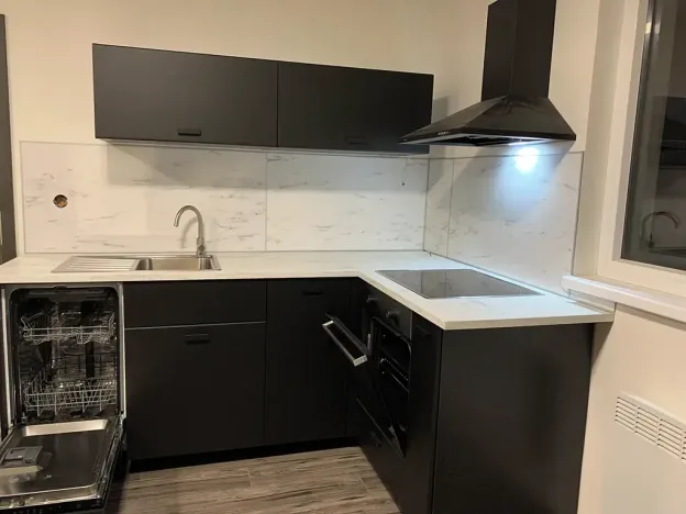 Prodej bytu 2+kk, Praha - Hostivař, Dolnoměcholupská, 47 m2