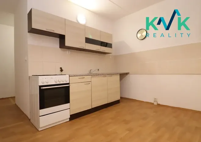 Prodej bytu 3+1, Karlovy Vary, Konečná, 82 m2