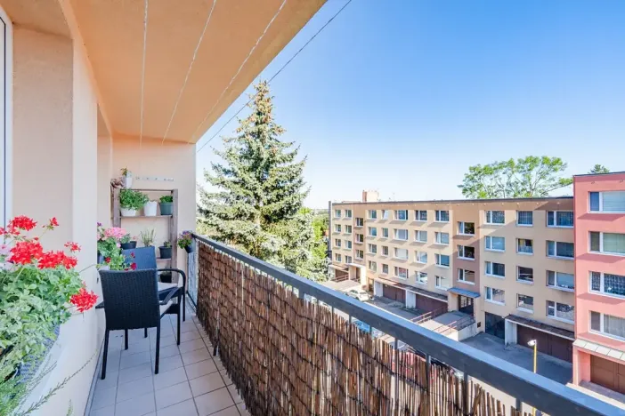 Prodej bytu 3+1, Nové Strašecí, Žižkovo náměstí, 70 m2