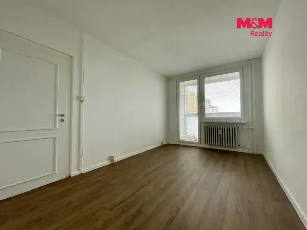 Prodej bytu 3+1, Praha - Kamýk, Papírníkova, 66 m2