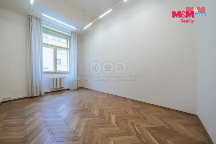 Pronájem kanceláře, Praha - Vinohrady, náměstí Míru, 41 m2