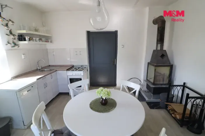 Prodej rodinného domu, Peruc - Telce, Polní, 180 m2