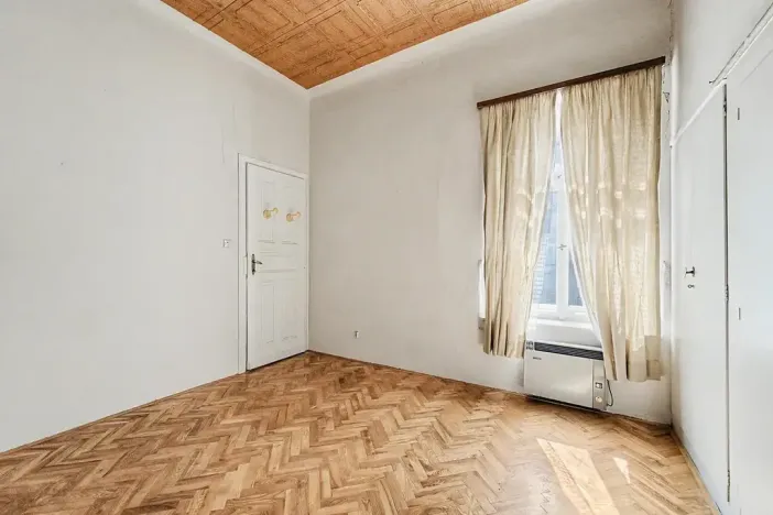 Prodej bytu 3+kk, Praha - Staré Město, U obecního dvora, 81 m2