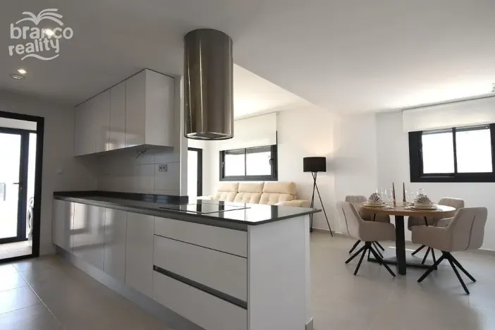 Prodej bytu 4+kk, San Miguel de Salinas, Alicante, Španělsko, 141 m2
