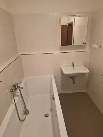 Pronájem bytu 2+kk, Praha - Háje, Loosova, 56 m2