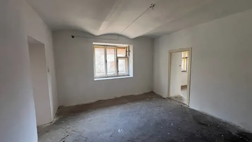 Prodej rodinného domu, Břehy, Bahníkova, 198 m2