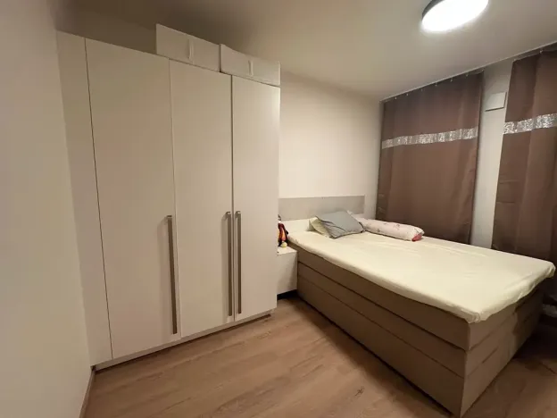 Pronájem bytu 1+kk, Praha - Kamýk, Hodkovická, 35 m2