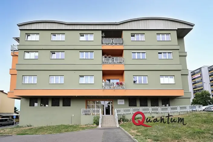 Pronájem bytu 2+kk, Praha - Hloubětín, Slévačská, 47 m2