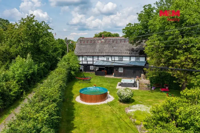 Prodej chalupy, Arnoltice, 168 m2