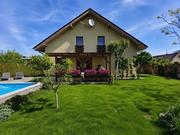Prodej rodinného domu, Nový Vestec, U Tří Cest, 224 m2