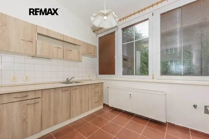 Pronájem bytu 1+kk, Plzeň, Skvrňanská, 38 m2