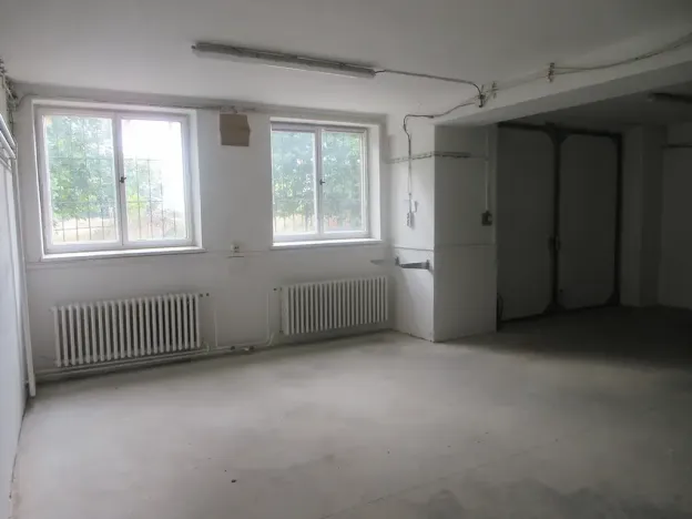 Pronájem skladu, Rajhrad, Stará pošta, 255 m2