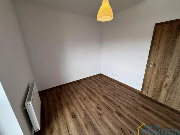 Pronájem bytu 2+kk, Dašice, U Kasáren, 48 m2