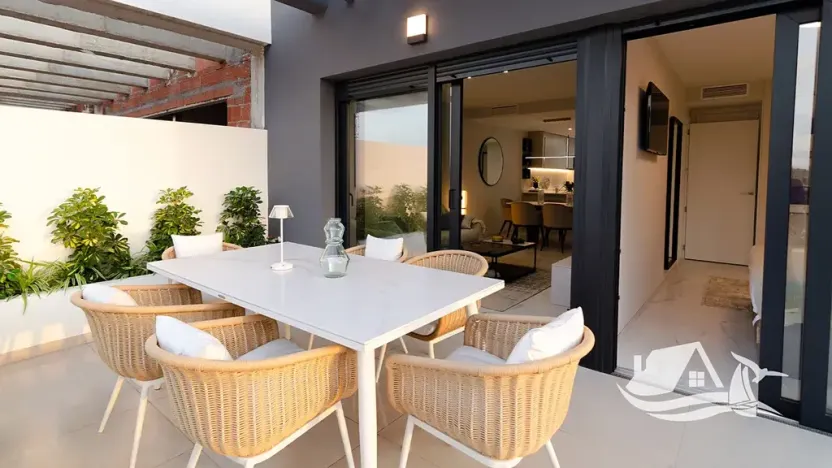 Prodej bytu 4+kk, Torrevieja, Španělsko, 176 m2
